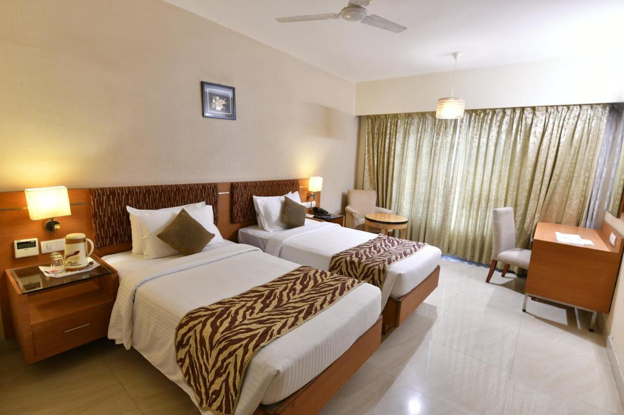 Pla Krishna Inn Tiruchirappalli Екстер'єр фото
