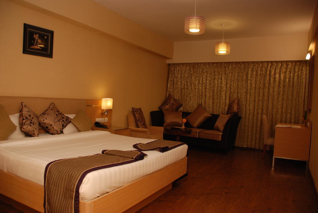 Pla Krishna Inn Tiruchirappalli Номер фото