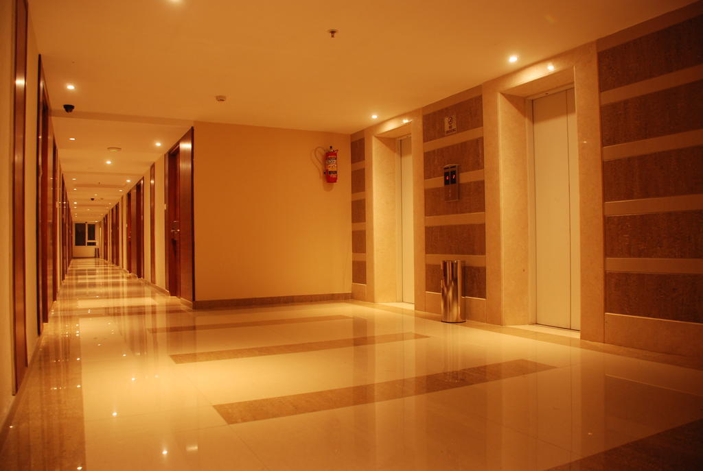 Pla Krishna Inn Tiruchirappalli Екстер'єр фото